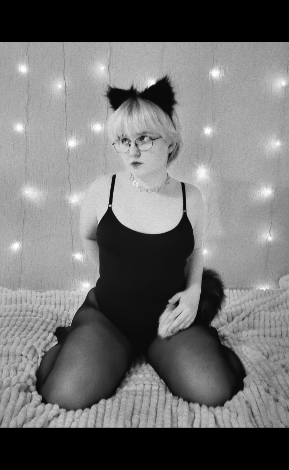 ricky_feline Chatroom