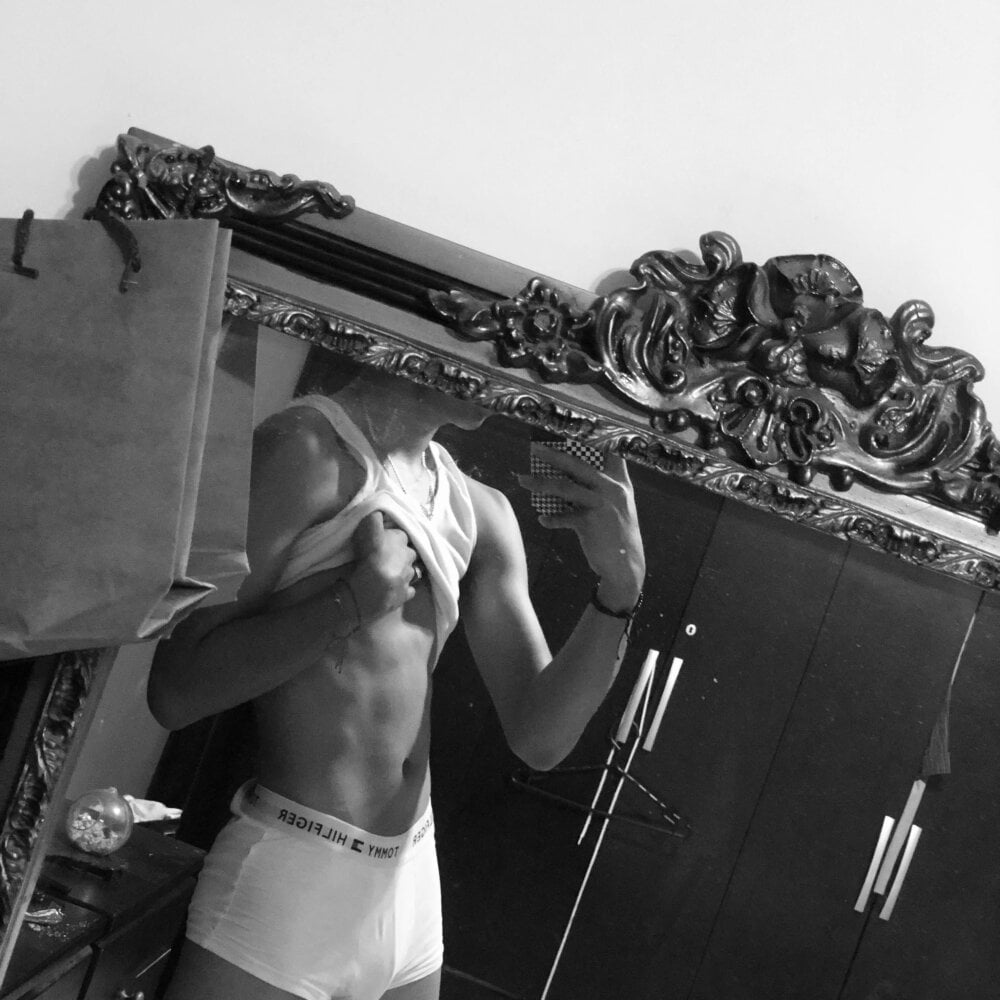 robtwink Chatroom