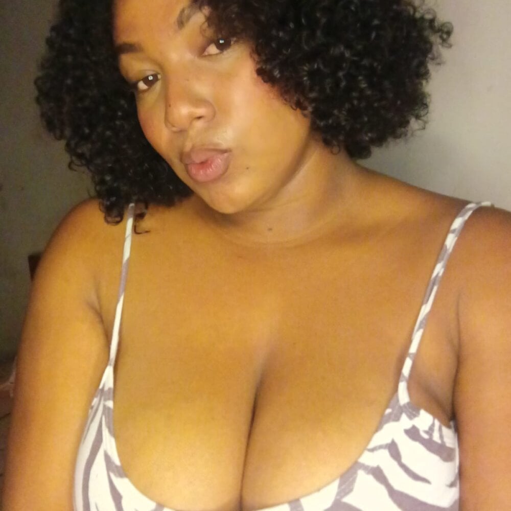 salome_vegaa Chatroom