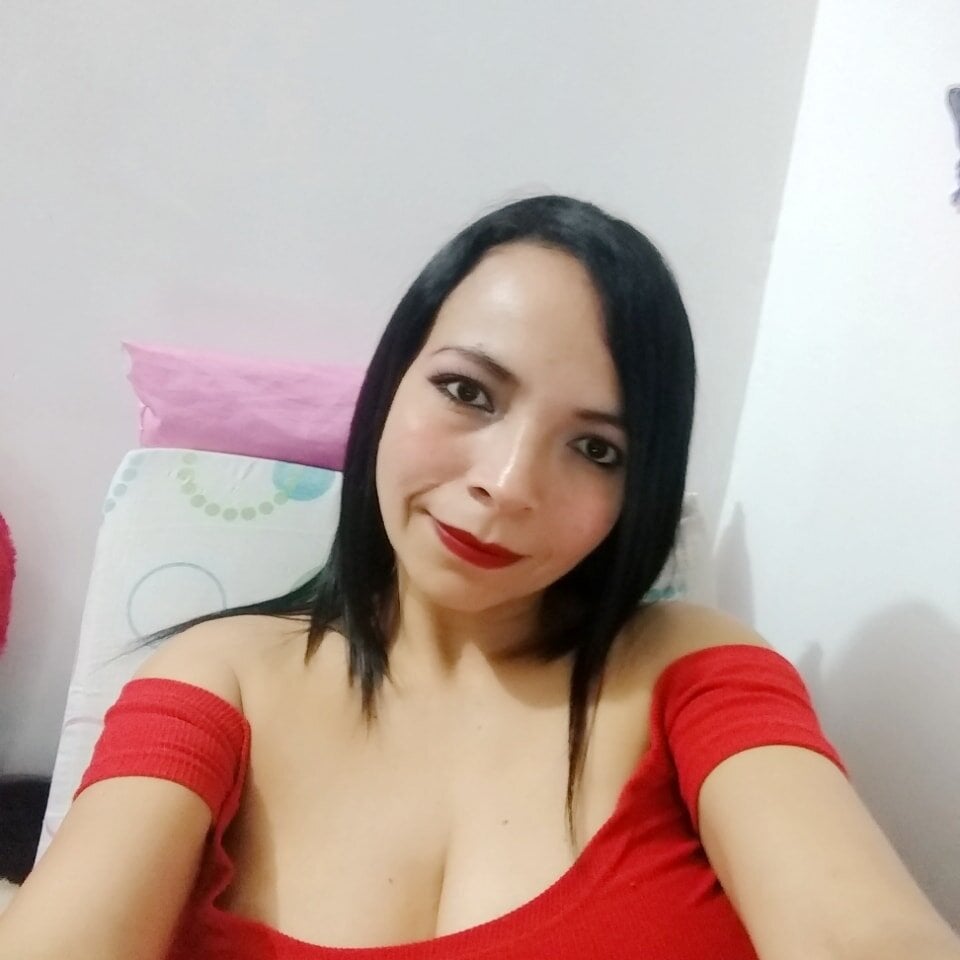 samantha_hot10 Chatroom