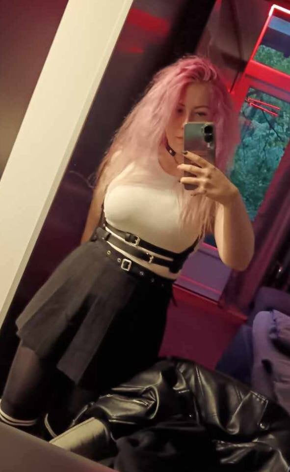 sandraa_cole Chatroom