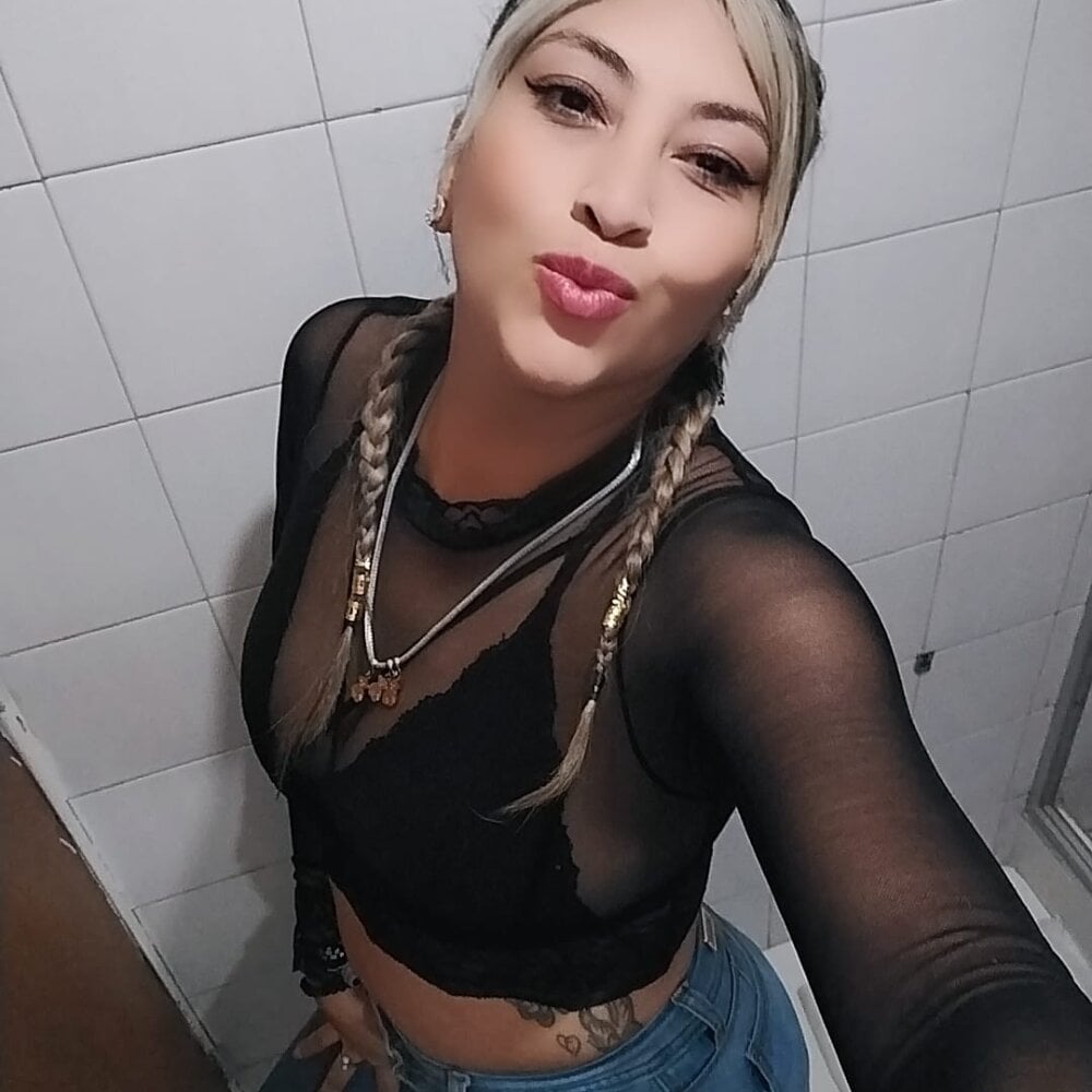 sandy_andderson Chatroom