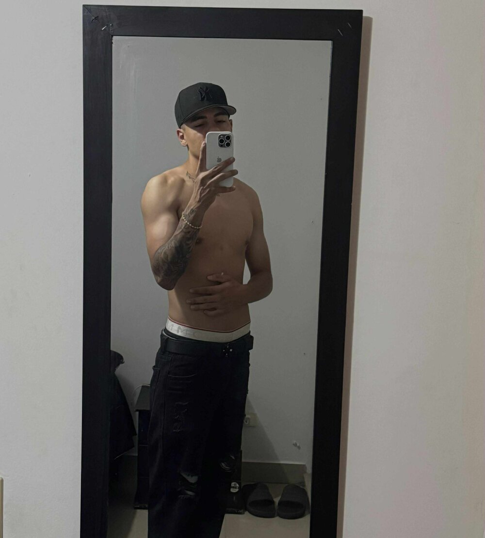 santiago_sosa24 Chatroom