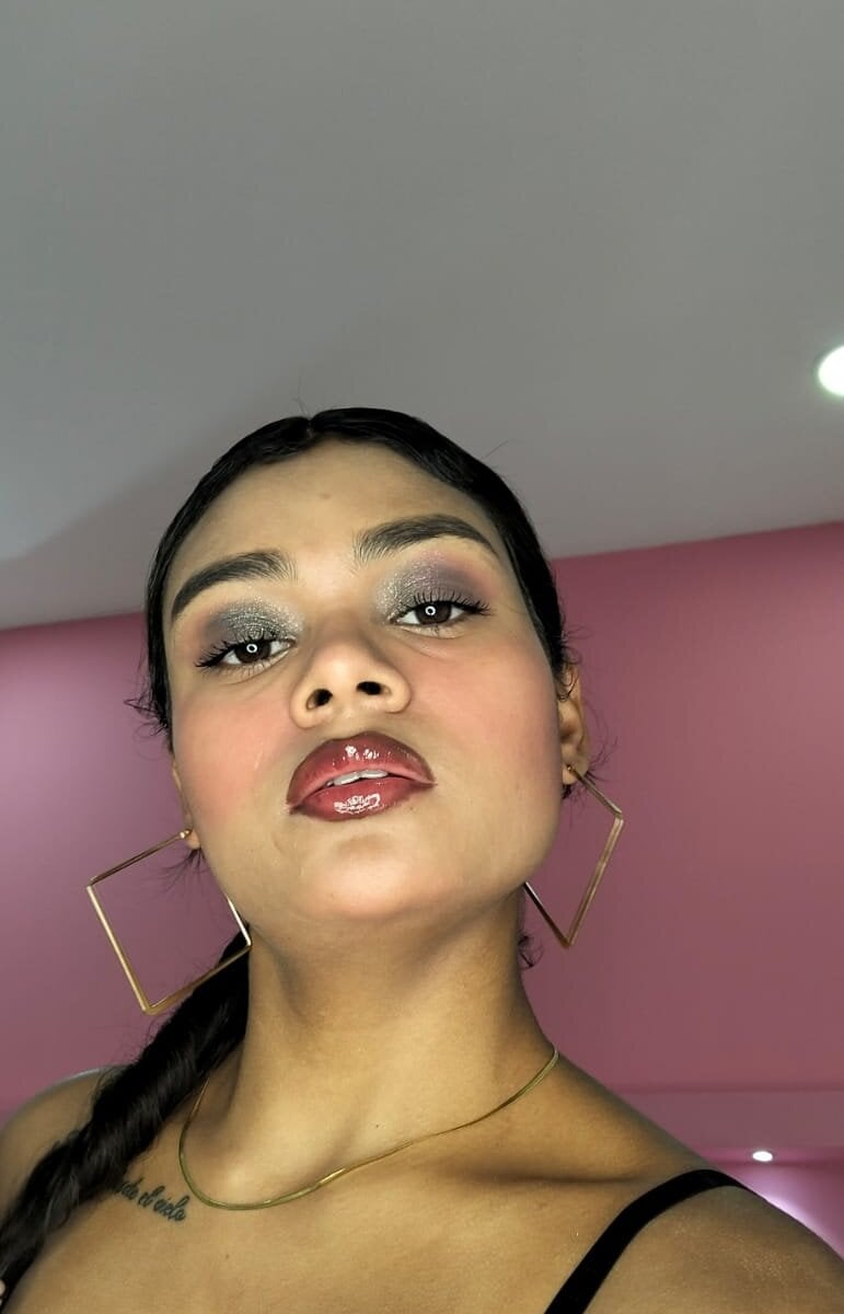 selena_queen2 Chatroom