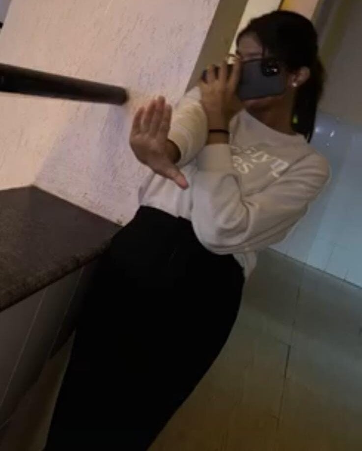 sexy-sakshi41 Chatroom