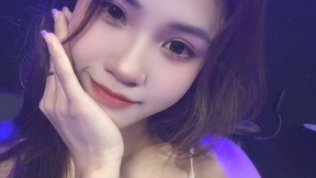 Live Snapshot of sexybaby-111 sexybaby-111