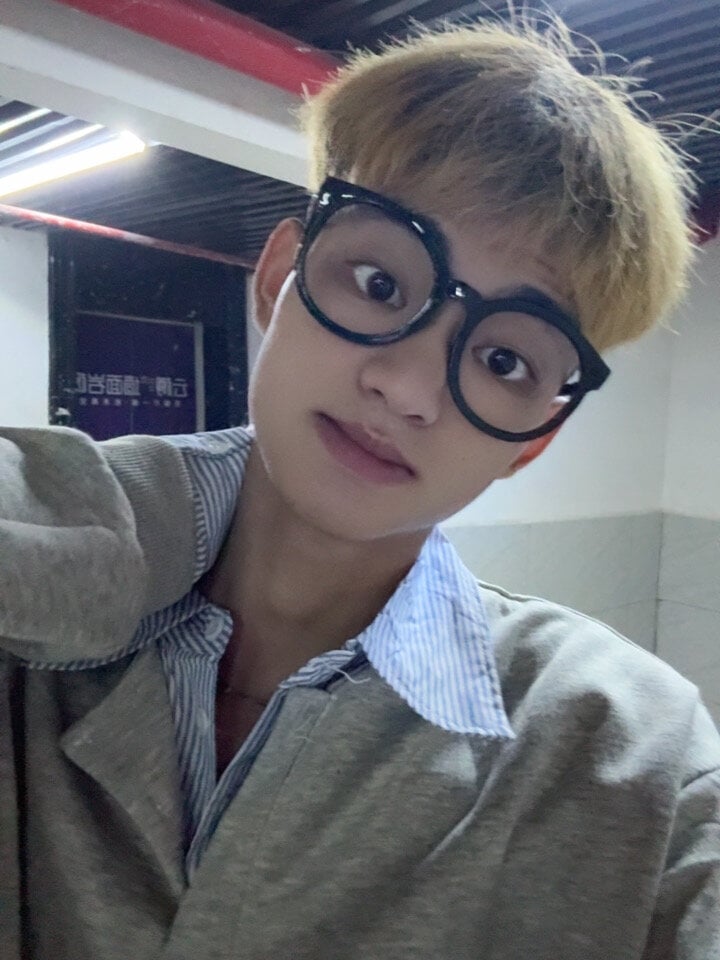 sexyboy-lele Chatroom
