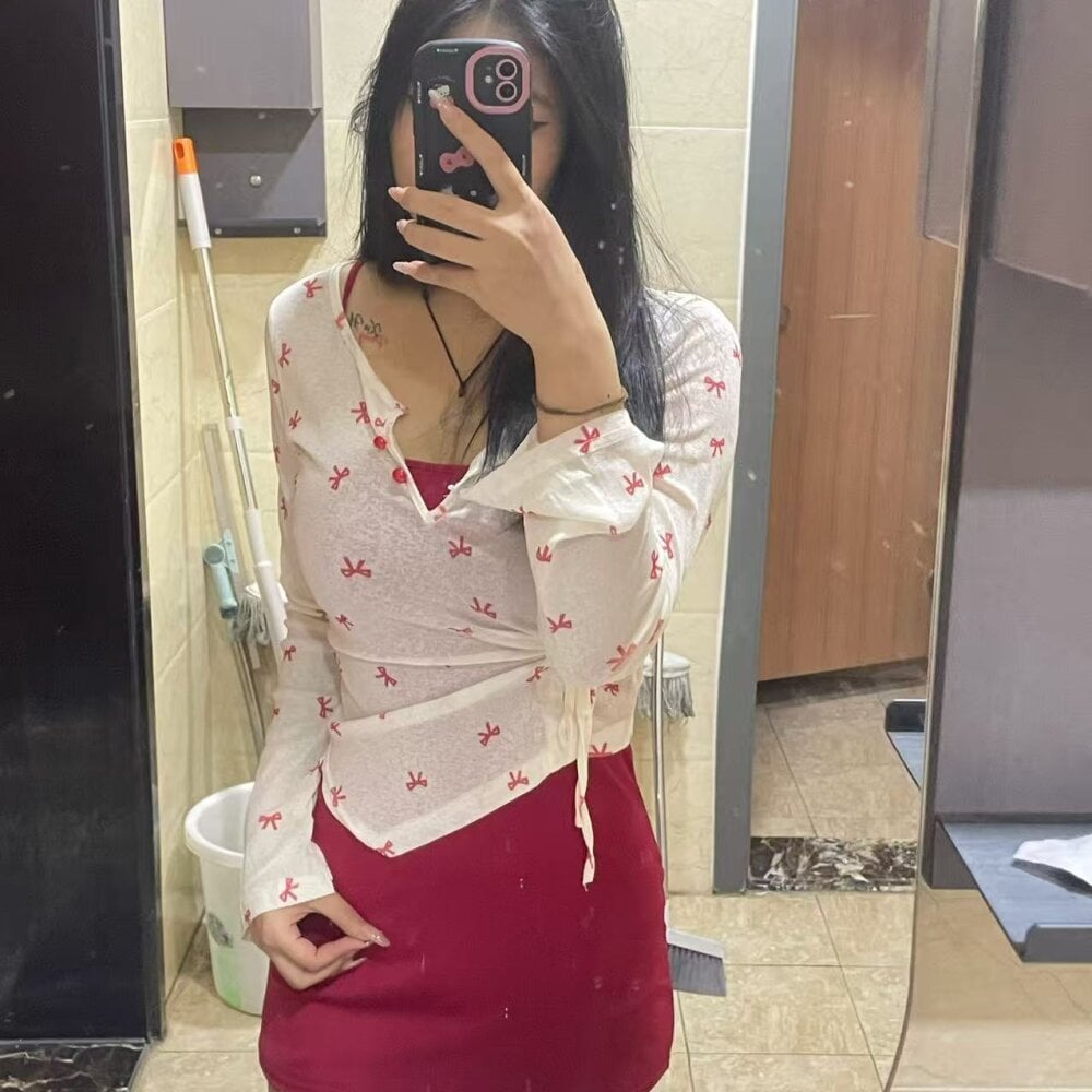 sexygirl-8888 Chatroom