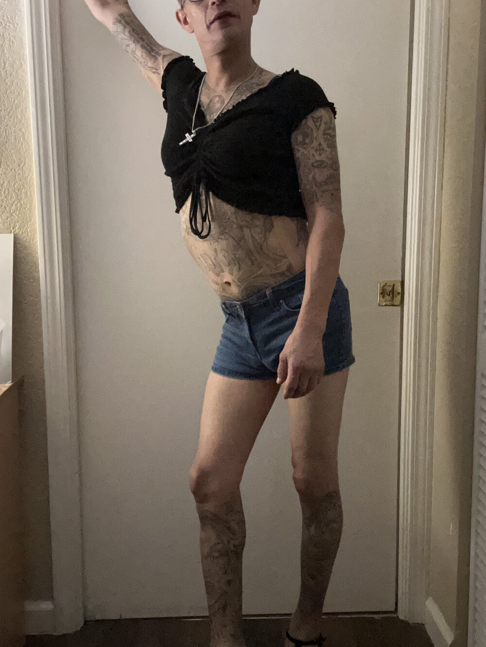 sexymalecrossdresser Chatroom