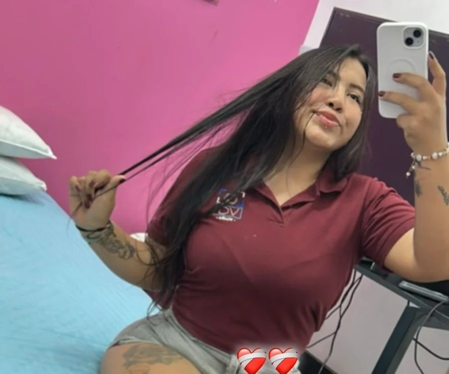 sexysofiaaa Chatroom