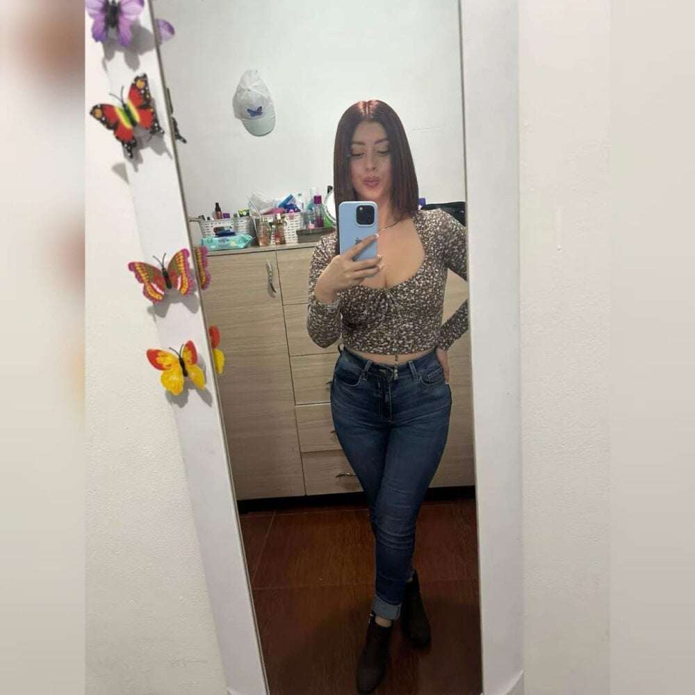 sharon_moore1 Chatroom