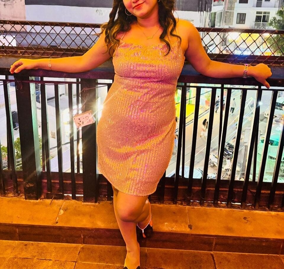 shreya_saxena_01 Chatroom