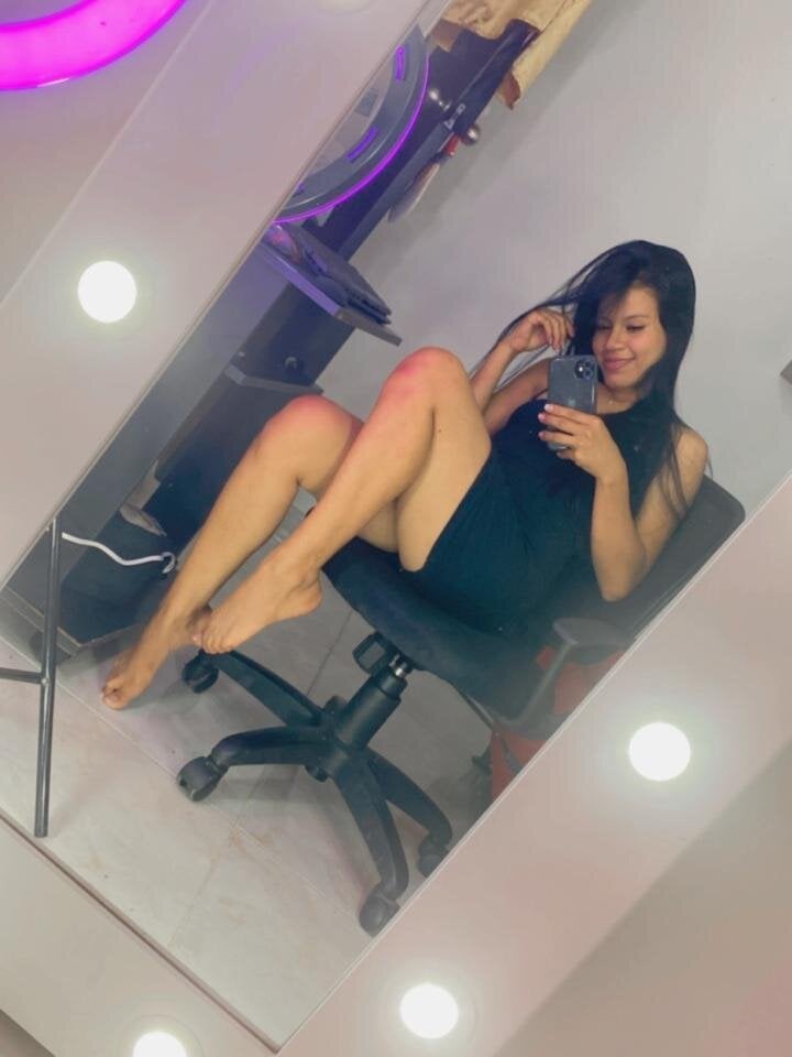 skinny_milky Chatroom