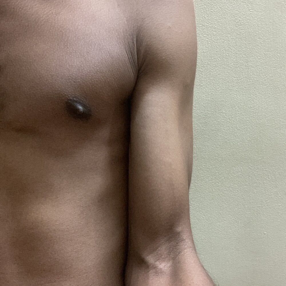 skinnyboytoy6 Chatroom