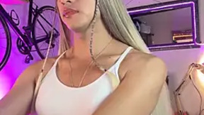 sofia-peraltabitch