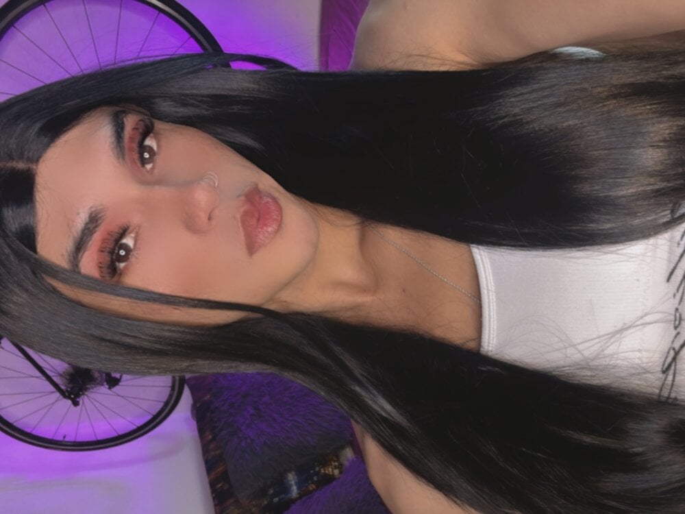 sofia_sweetdoll Chatroom