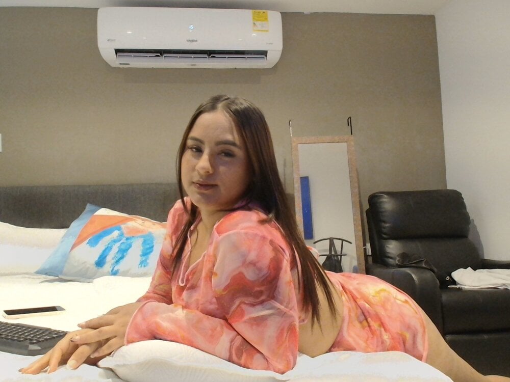 sofiasexy066 Chatroom