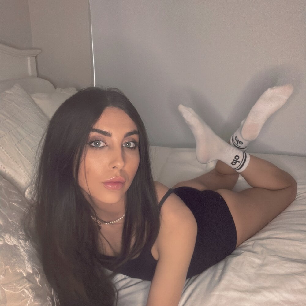 sometimesmiachristina Chatroom