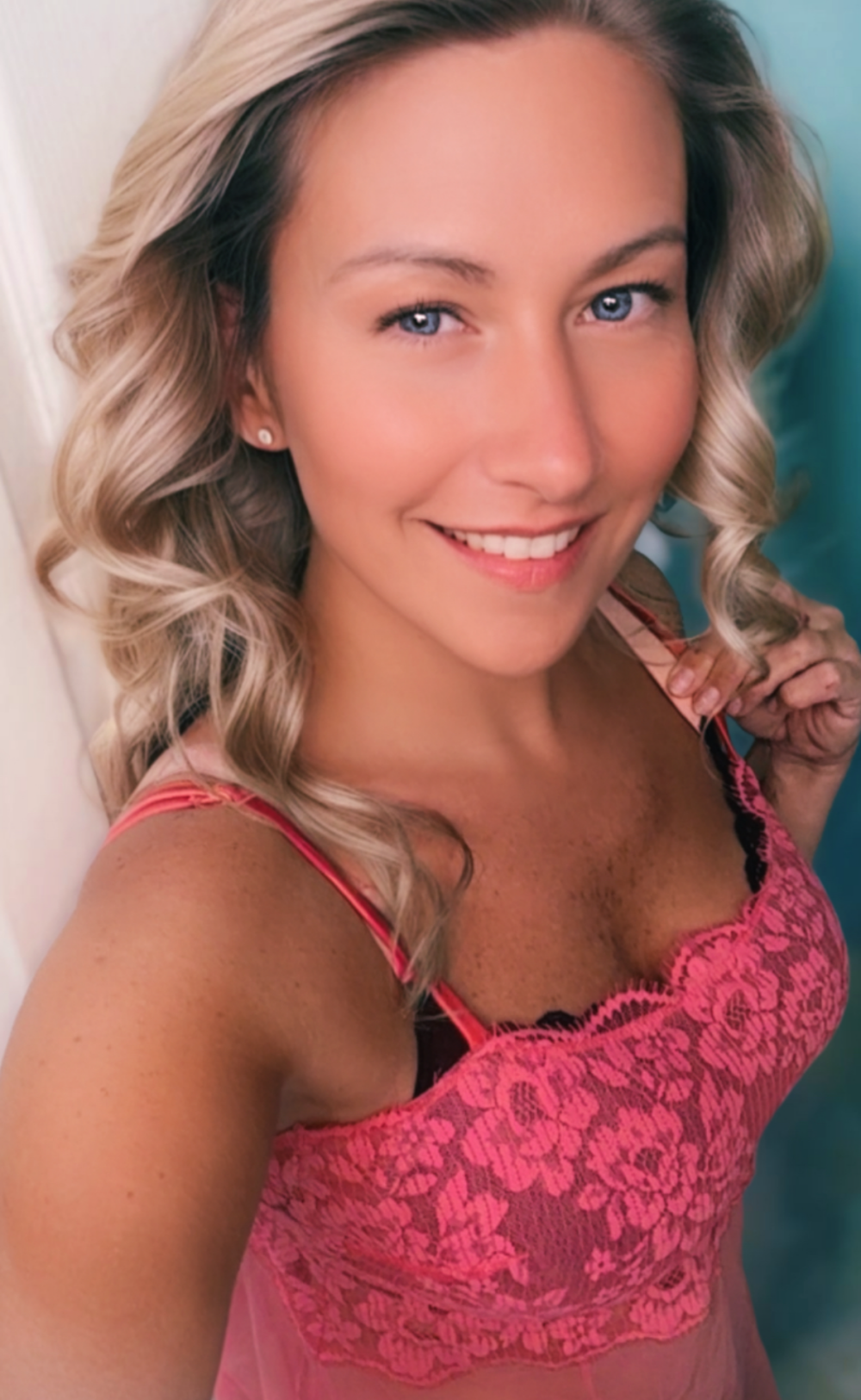 sophiasloane Chatroom