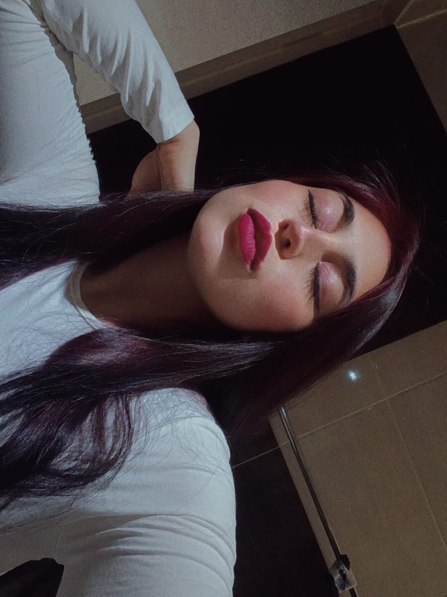 sophie_moon78 Chatroom