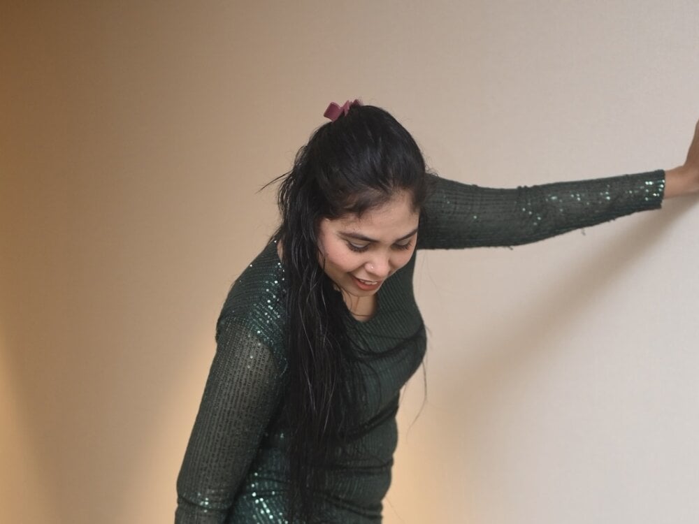 spicyira-97 Chatroom