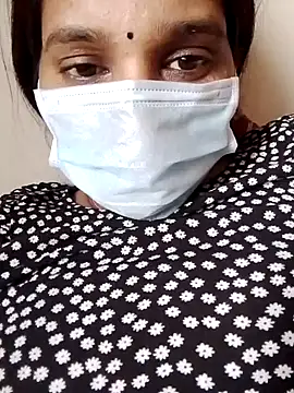 sruthi_thirstyhousewife Chatroom