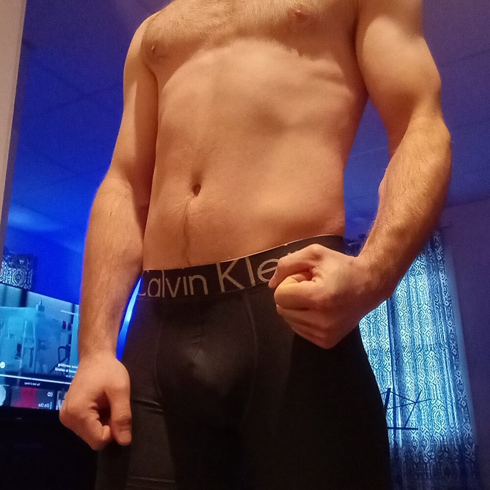 stripboi89 Chatroom
