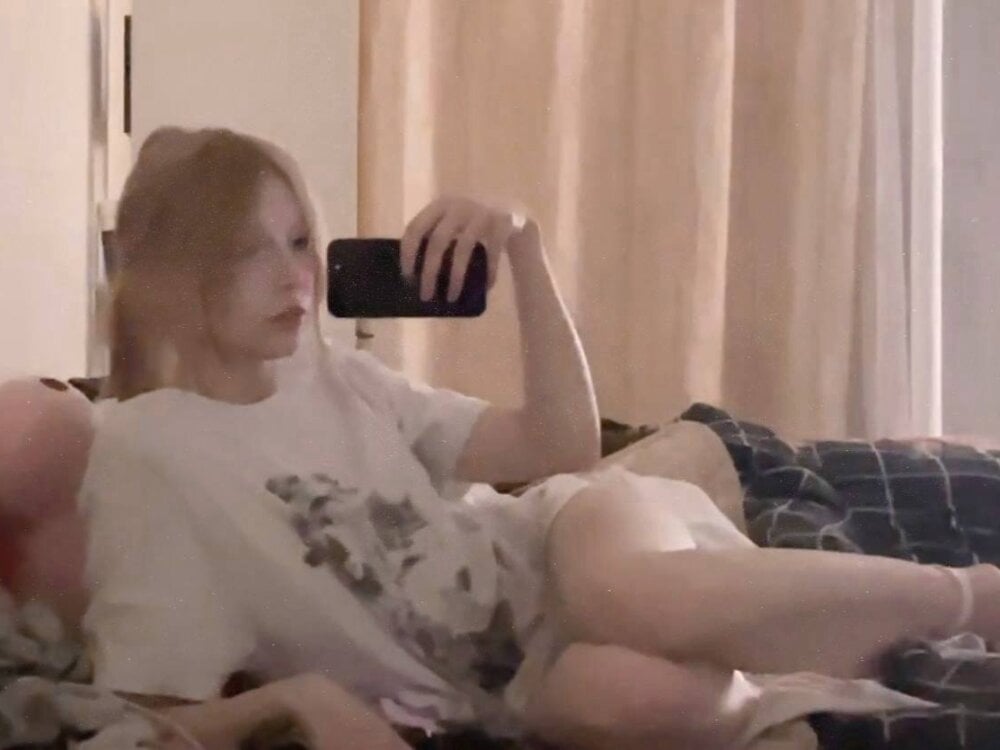 sunkissedsin Chatroom