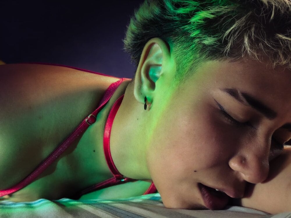 sweet___poison Chatroom