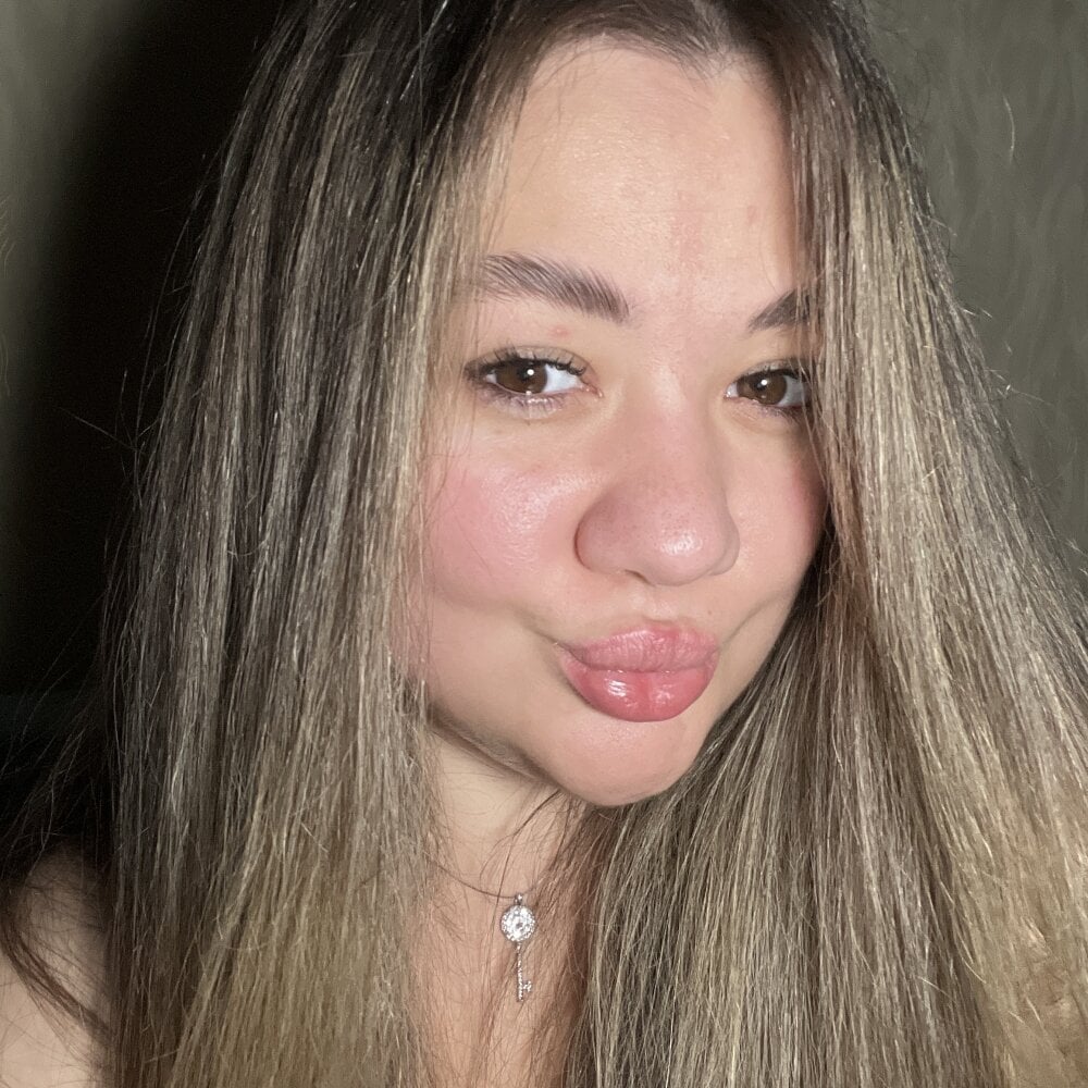 sweet_ladya Chatroom