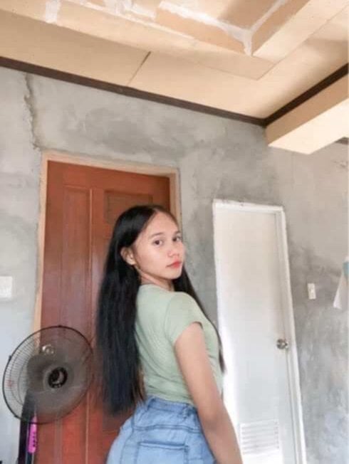 sweet_rhiana Chatroom