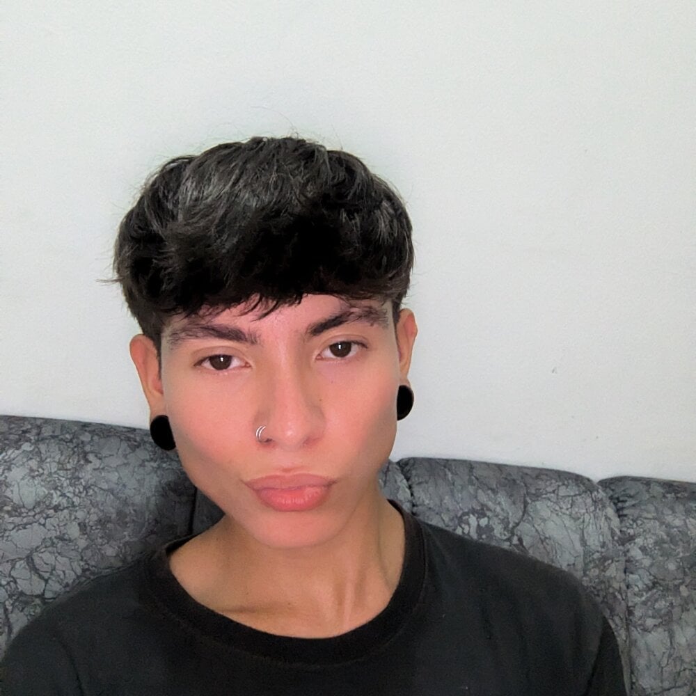 sweet_tatan___ Chatroom