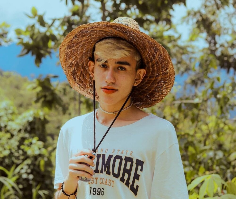 sweet_twiink Chatroom