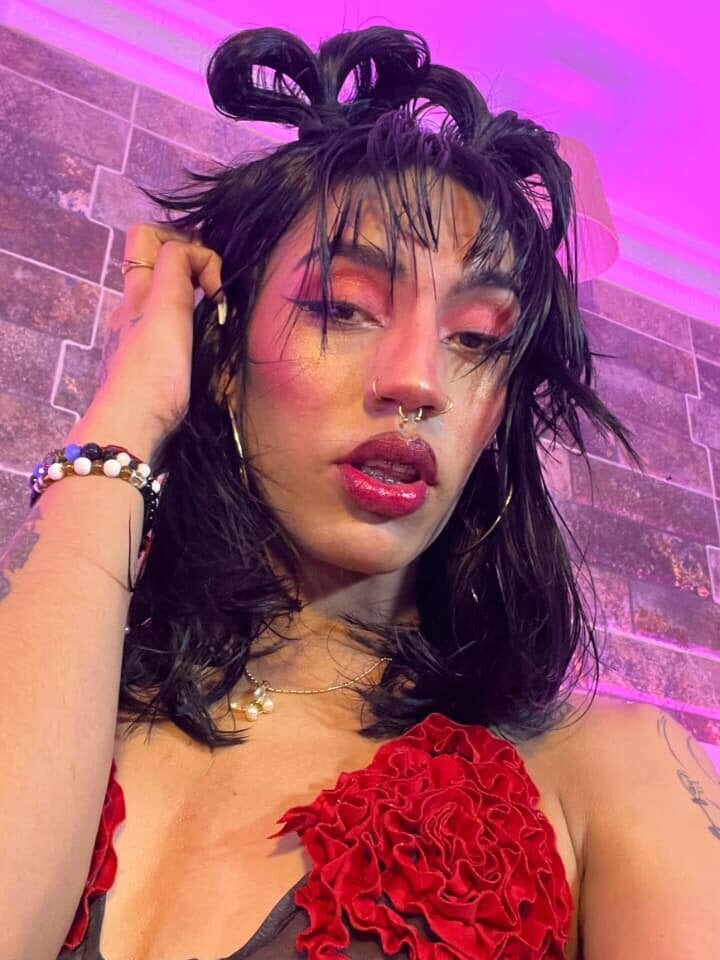 tahhlia_fresh Chatroom