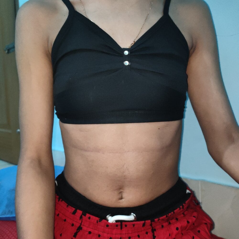 tamanna0tinni Chatroom