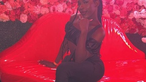 taylor_hot85