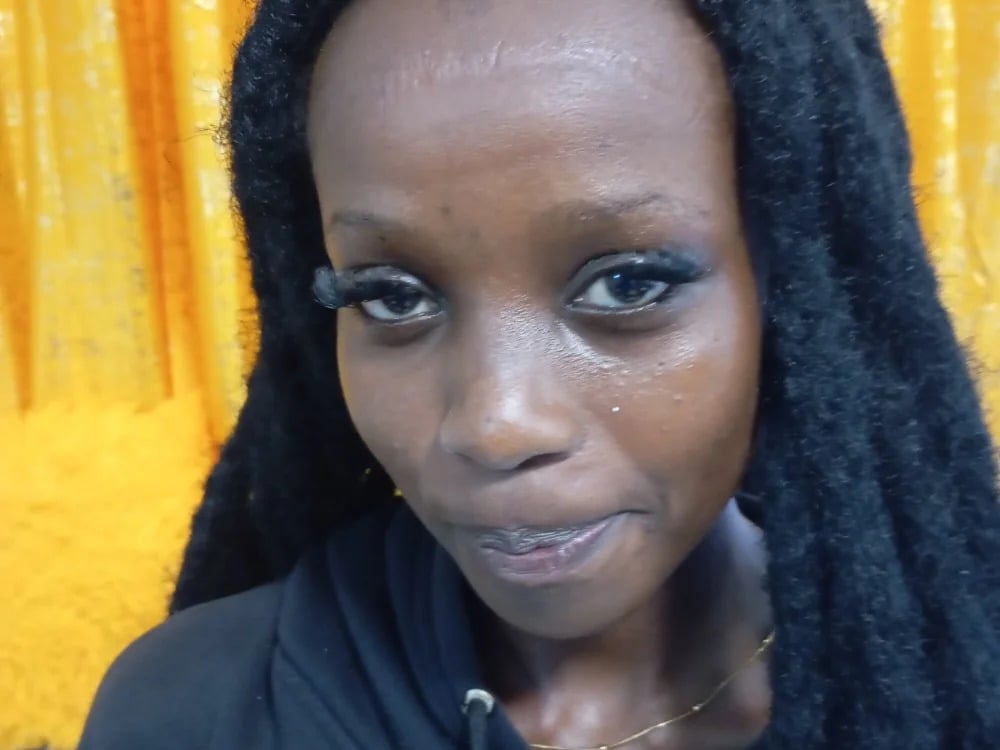 tee_maya Chatroom
