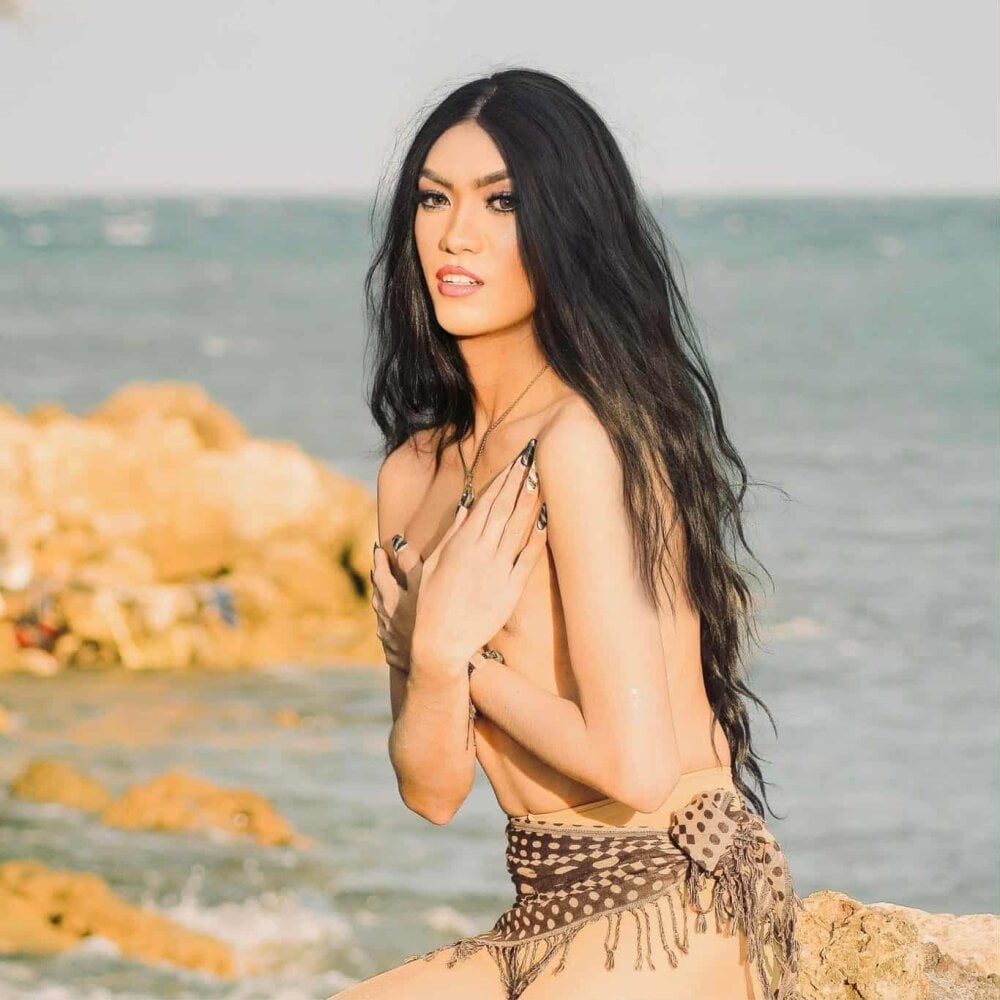 urchantresslustccummer Chatroom