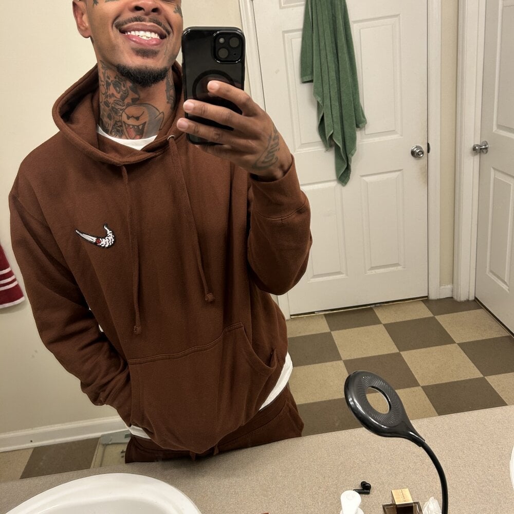 urnewfantasyzzz Chatroom