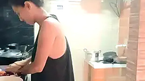 Live Snapshot of valeriaswang-lucas valeriaswang-lucas