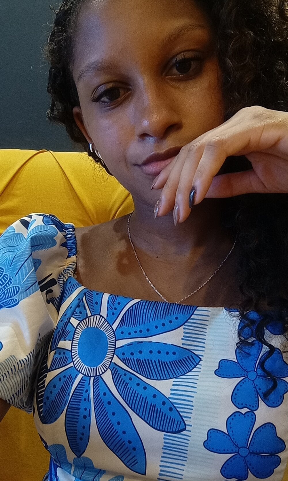 vic_moreninha Chatroom