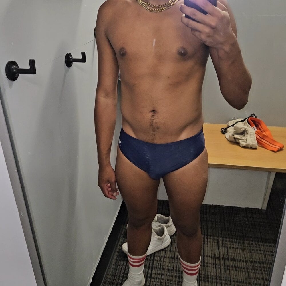 visitingnxtdoor Chatroom