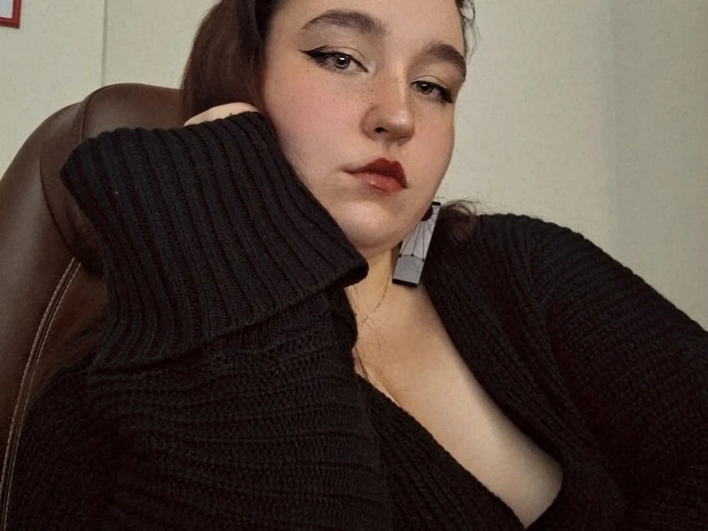 vndertherxysvn Chatroom