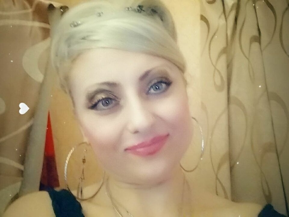 xHot_Amazonq Chatroom