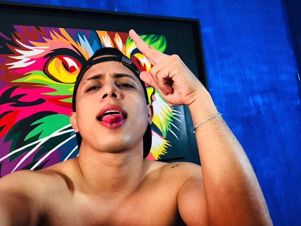 xTommy_Steigerx Chatroom