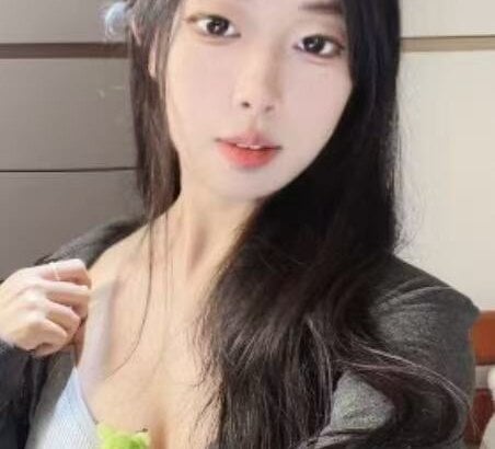 xiaomei-888888 Chatroom
