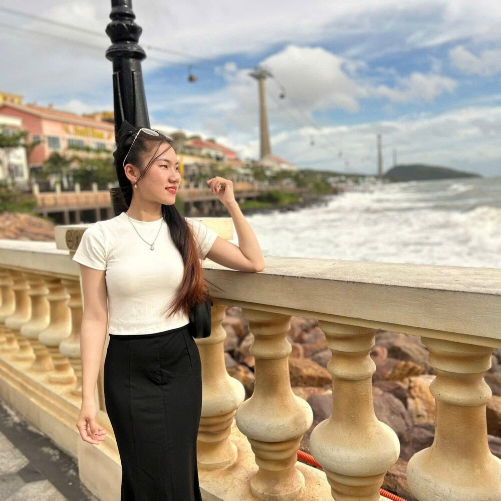 xinhxinhcute Chatroom