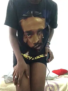 xxSexyTalia28 Chatroom