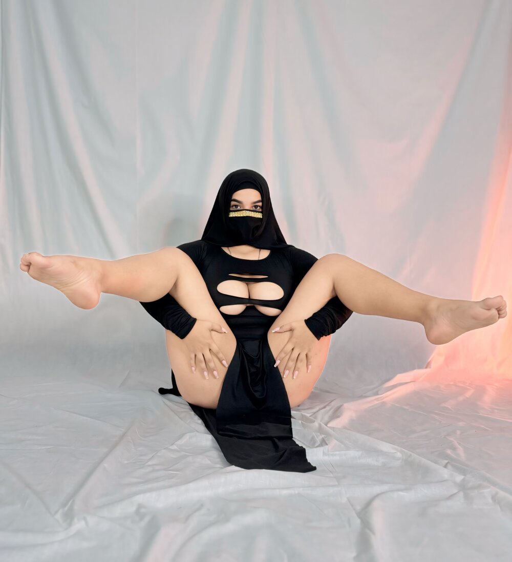 yasmin_rahal Chatroom