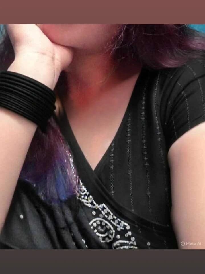 your_favourite_bhabhi Chatroom